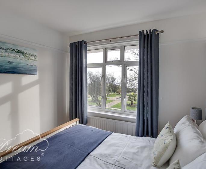 Dream Cottages - Sandsfoot House 1217 -1025
