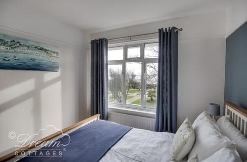 Dream Cottages - Sandsfoot House 1217 -1025