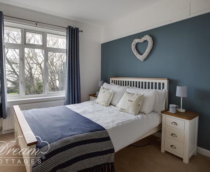 Dream Cottages - Sandsfoot House 1217 -1024