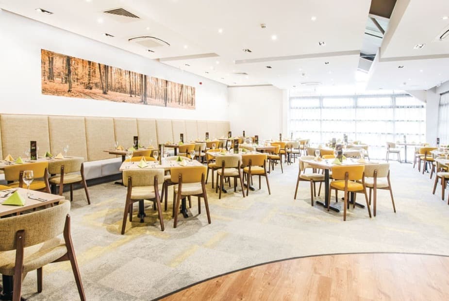 Bar and restaurant<br />