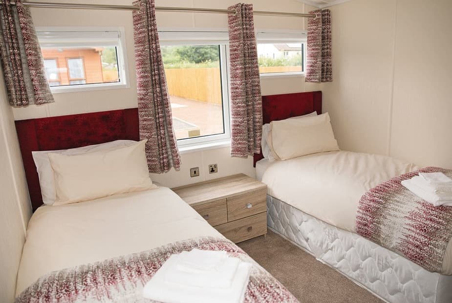 Red Robin Lodge | Longmead Country Escapes, Cheddar, Nr Wells