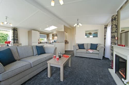 Kingfisher Lodge