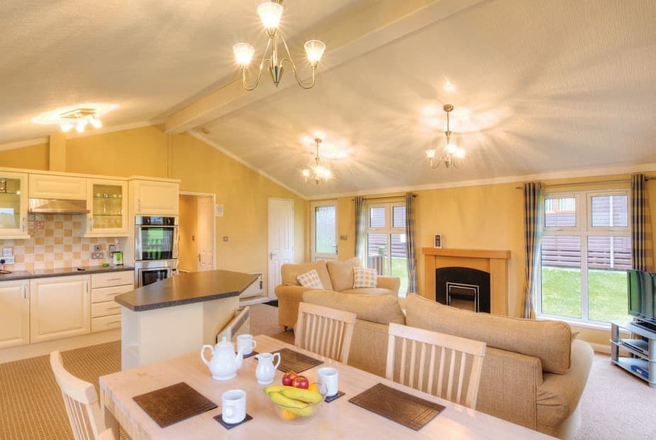 Falcon 3 Spa | Hoburne Doublebois, Dobwalls, Liskeard