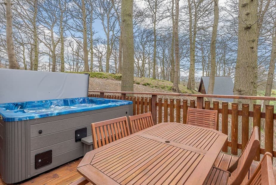 Mountain Lodge | Penllwyn Lodges, Garthmyl, Montgomery