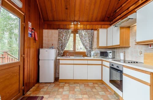 Mountain Lodge | Penllwyn Lodges, Garthmyl, Montgomery