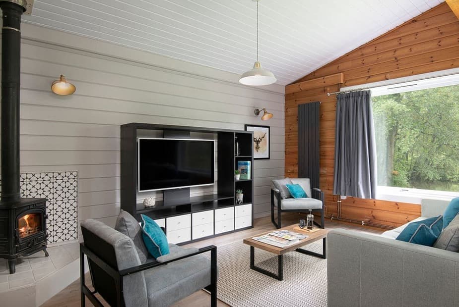 Signature Lodge with Hot Tub | Otterfalls, Upottery, Honiton