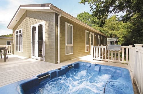 Signature Lodge 3 | Oakdene Forest, St Leonards, Ringwood