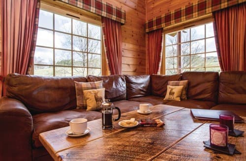 Dalwhinnie Premier Lodge