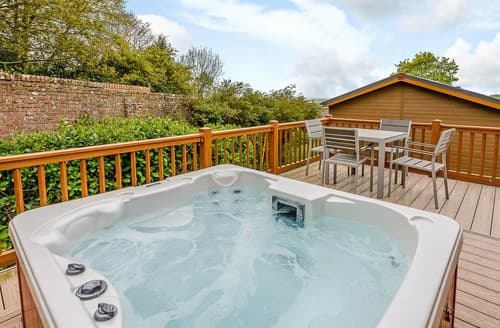 Crowhurst Park Lodges, Battle