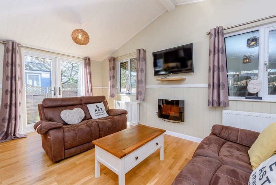 Typical Selby Lodge Plus | Selby Lodge Plus - Golden Cross Lodges, Chiddingly, Nr Eastbourne
