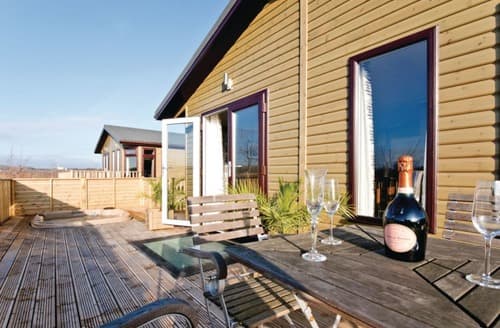 Redwood Lodge