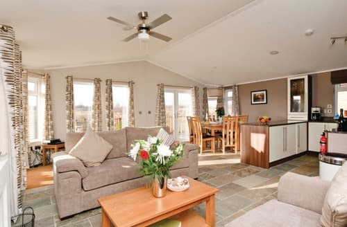 Redwood Lodge