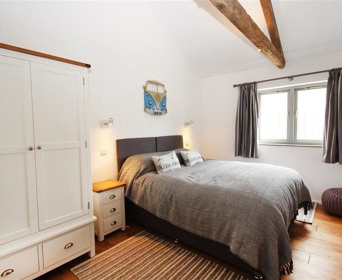 Comfortable double bedroom
