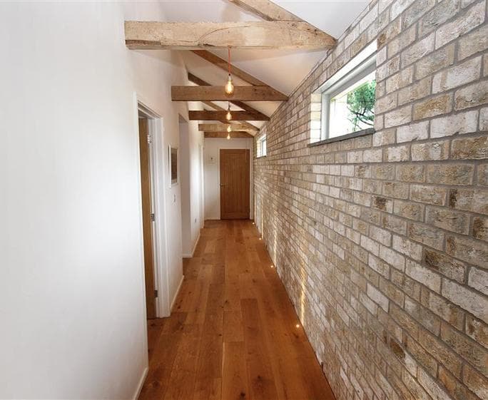 Passage to bedrooms