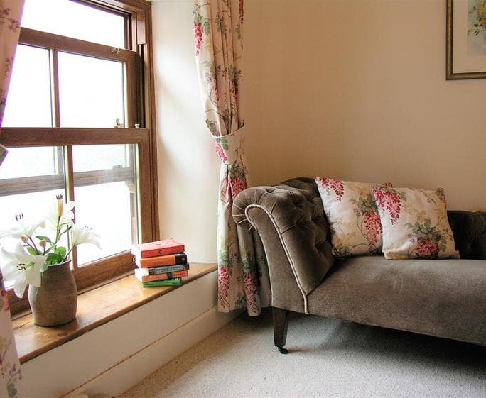CHERRY TREE BEDROOM COUCH 1 