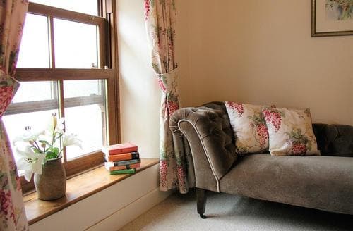 CHERRY TREE BEDROOM COUCH 1 