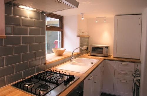 CHERRY TREE KITCHEN 2 