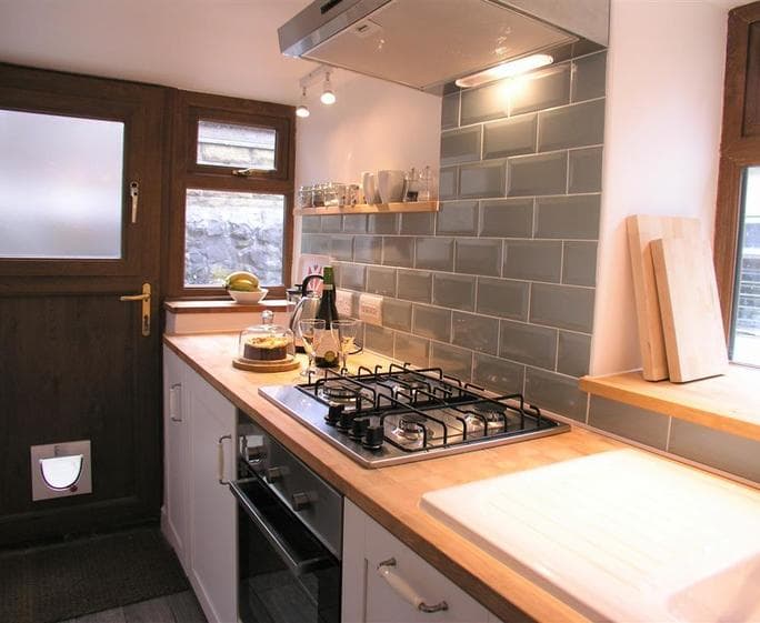 CHERRY TREE KITCHEN