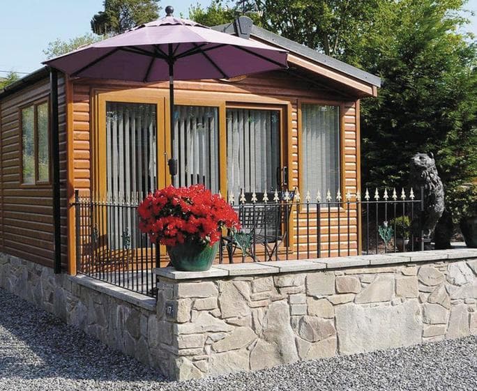 Luxury Lodge