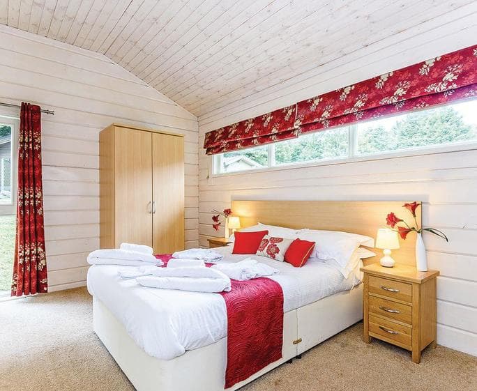Westholme Laburnum Premier VIP