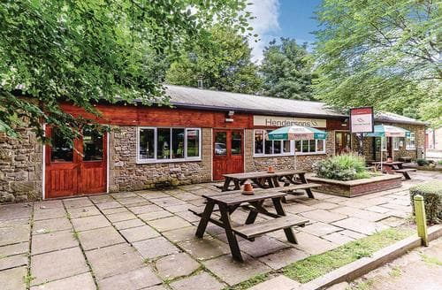Henderson&rsquo;s bar and restaurant