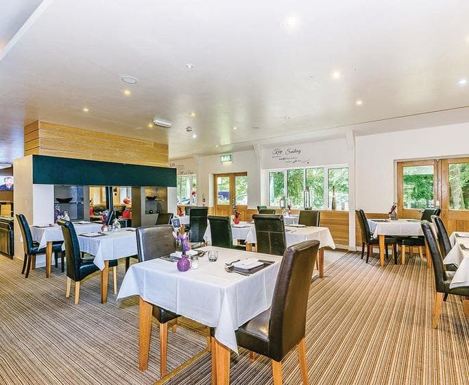 Henderson&rsquo;s bar and restaurant