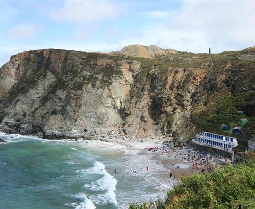 Trevaunance Cove