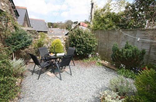 Courtyard garden