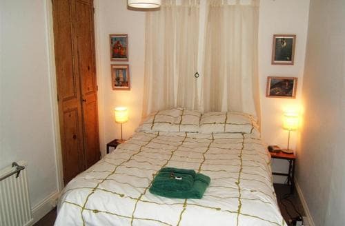 Front double bedroom