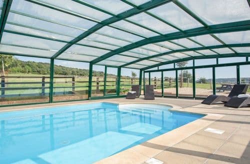 Big Cottages With Swimming Pools In Cullompton Over 30 000