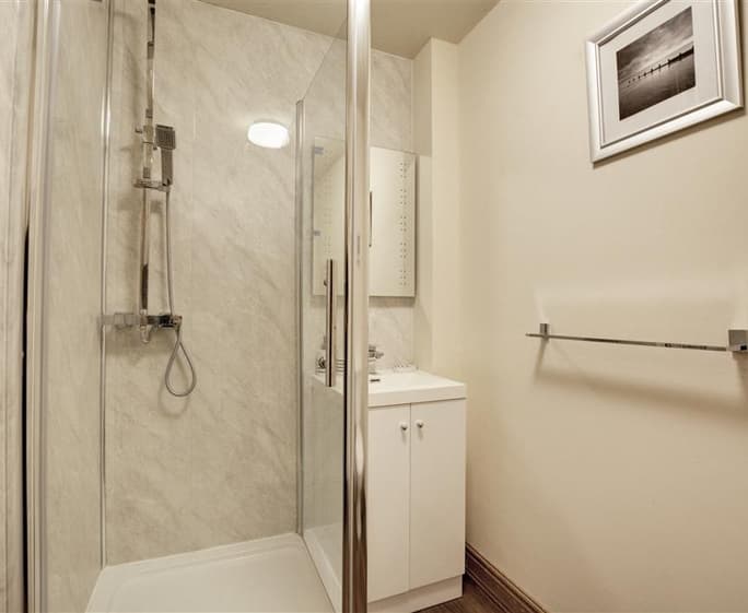 Bedroom 1 En-Suite