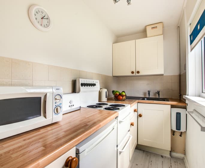 Merrydown Cottage kitchen