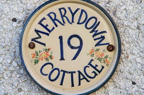Merrydown sign