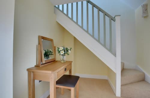 TS725 - Dressing area