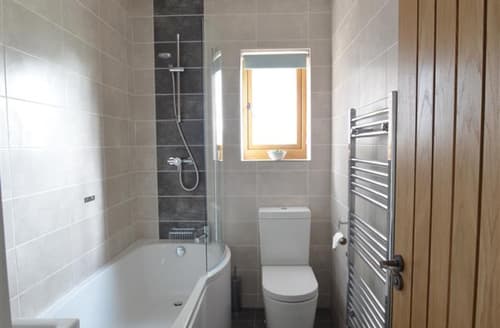 EK721 - Bathroom