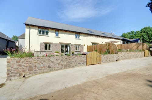 A delightful, rural retreat between the North and South coasts