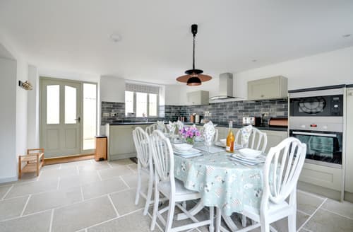 Entering the kitchen/dining area you immediately feel a welcome to this warm, light and spacious room