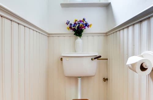 Separate cloakroom