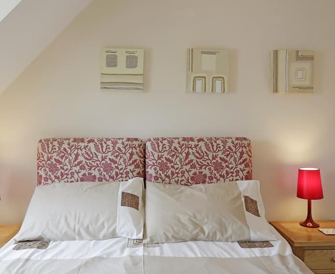 Bedroom 2 - View 4