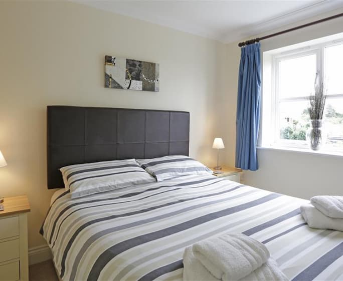 Bedroom 1 - View 2