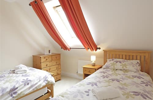 Bedroom 3 - View 2