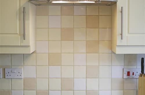 Kitchen - View 5