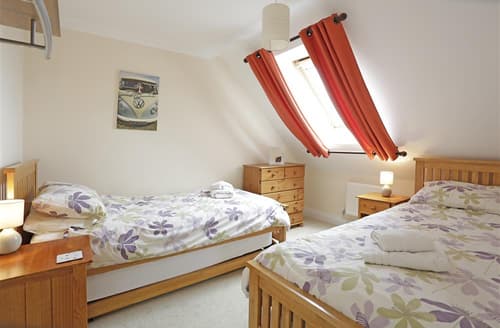 Bedroom 3 - View 1