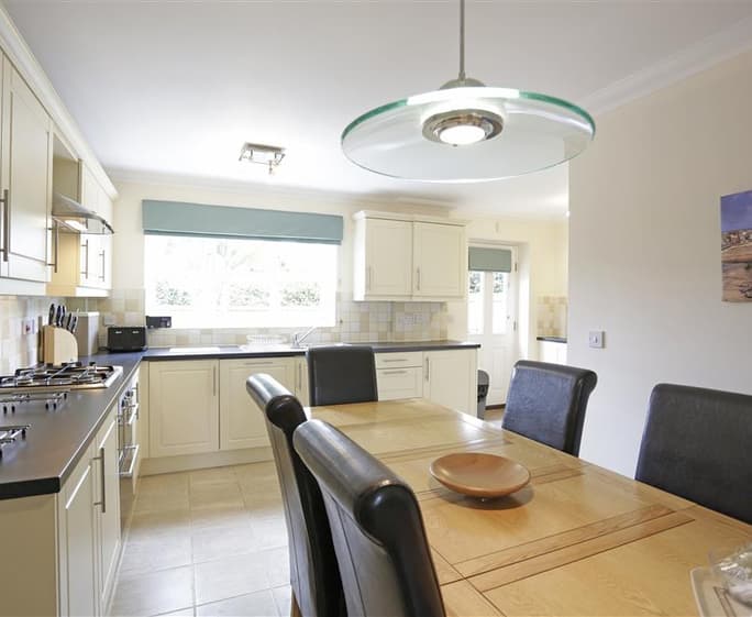 Kitchen - View 6