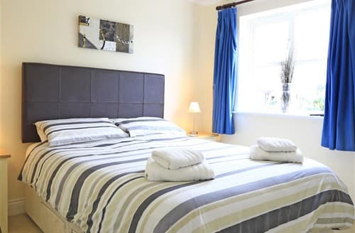 Bedroom 1 - View 1