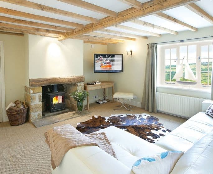 Ground floor: Snug