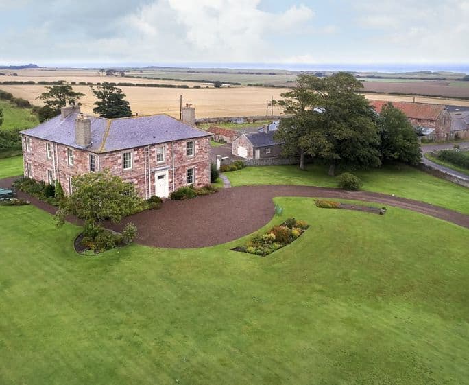 The stunning Northumberland coastline is a mere 10 minute walk from the property