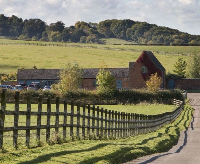 The driveway to Vicarage Barn