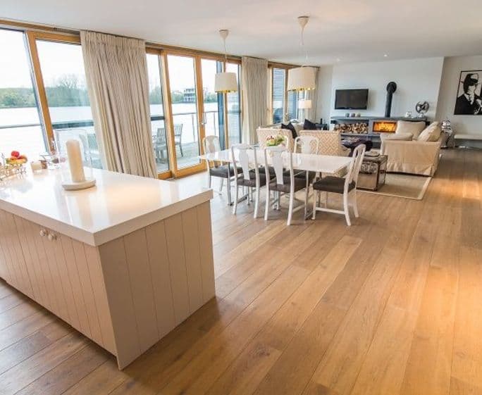 Open plan ground floor kitchen dinning area