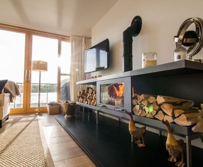 Log burner on the sitting room